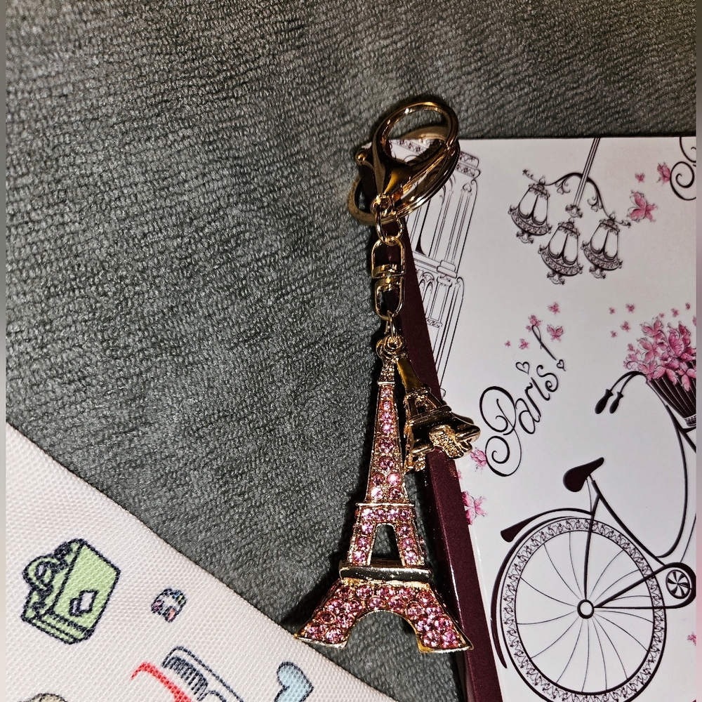 Paris Eiffel Tower Bundle - Picture 3 of 16